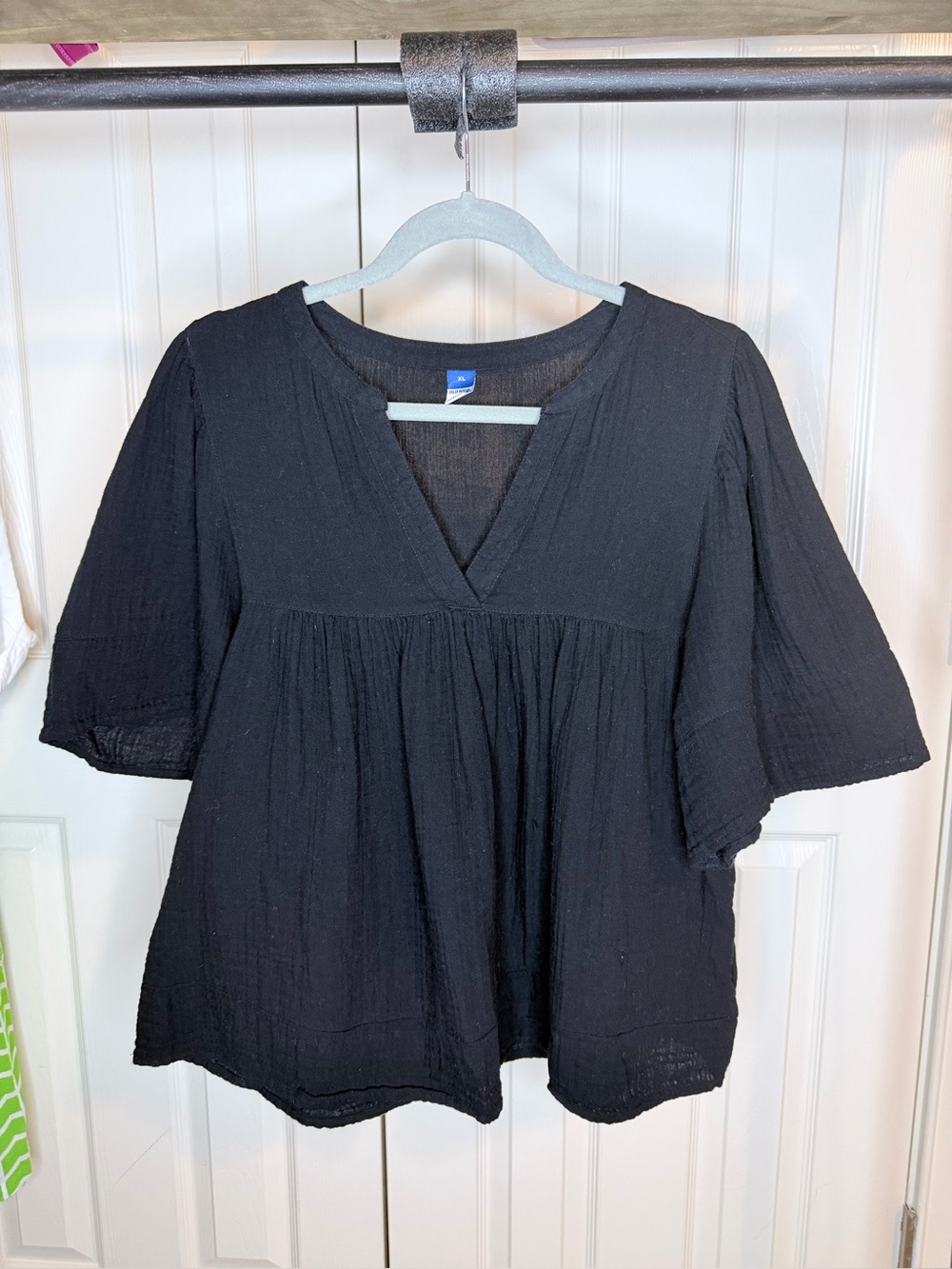 Old Navy short sleeve black blouse women size X-Large